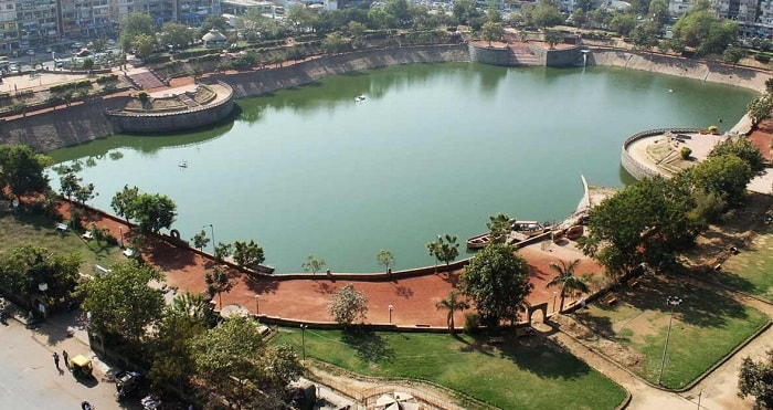 Vastrapur Lake