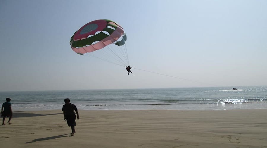 Parasailing in Daman and Diu