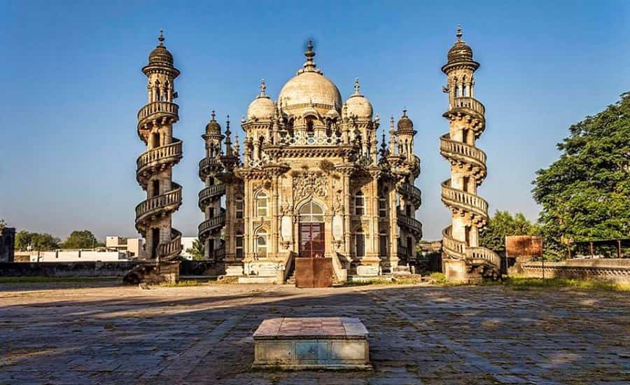 Mahabat Maqbara, Gujarat