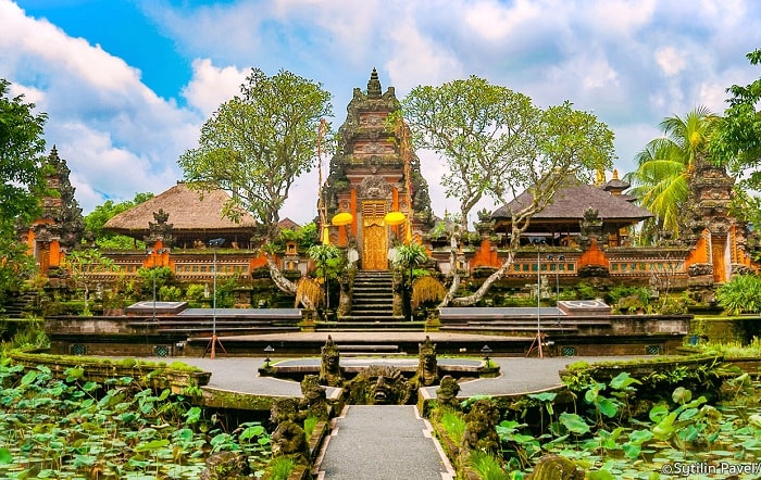 Pura Taman Saraswati Temple