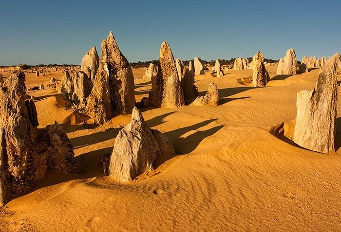 Pinnacles Desert