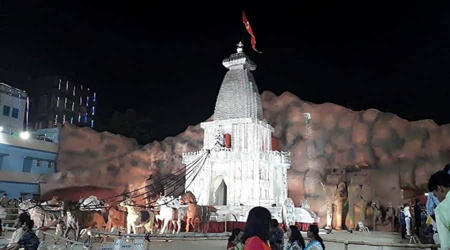 Santosh Mitra Square Pandal