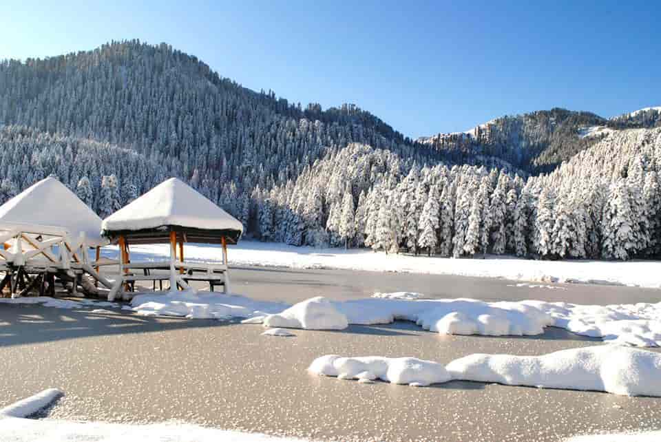 snow fall in Khajjiar