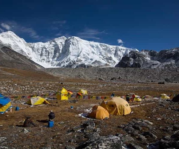 Nangpai Gosum Glacier