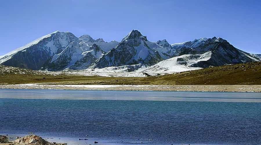 Cholamu lake