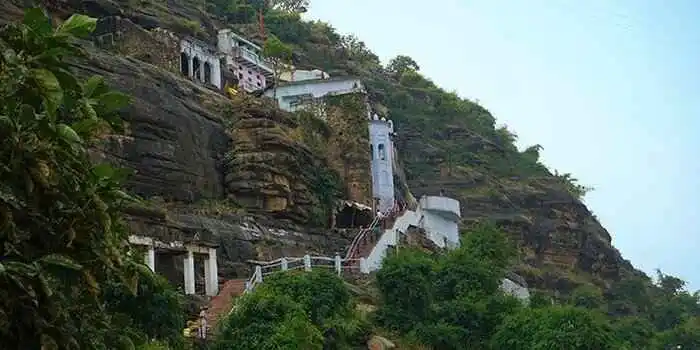 Kamadgiri Temple