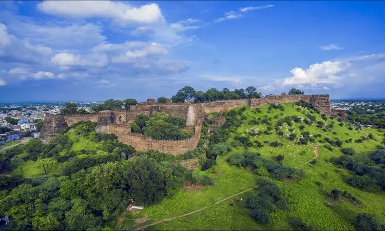 Jhansi Sightseeing Tour Package