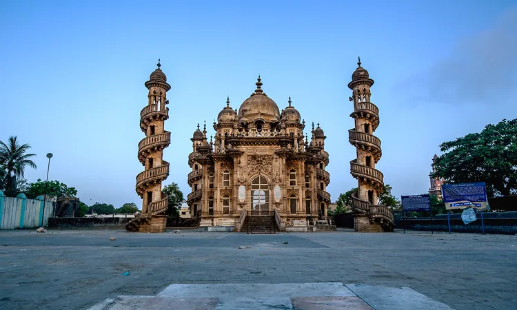 Junagadh City Sightseeing Tour