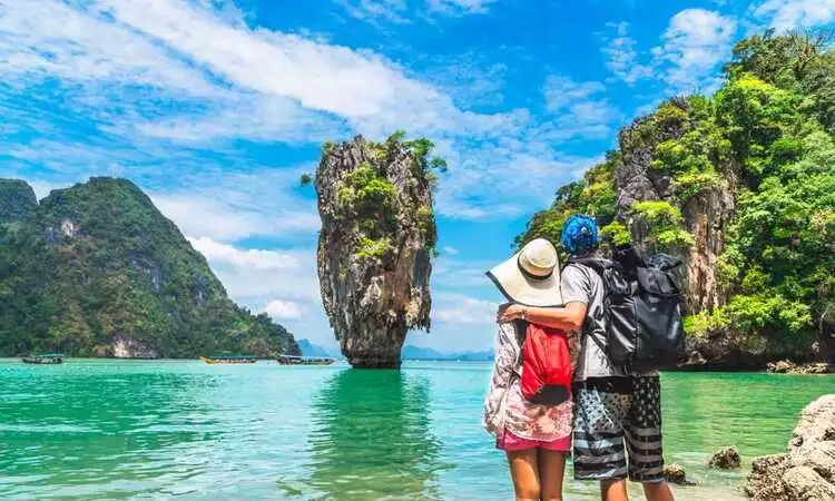 Romantic honeymoon in Kerala tour package Romantic honeymoon in Kerala tour package