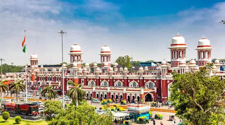 Kashi Prayagraj Ayodhya Naimisharanya Tour