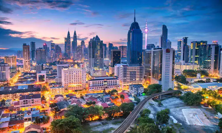 Malaysia Truly Asia Tour Package