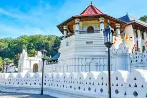 Temple of the Sacred Tooth Relic