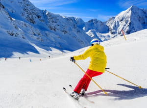 Auli Skiing Tour