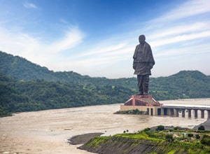 Statue of Unity Package